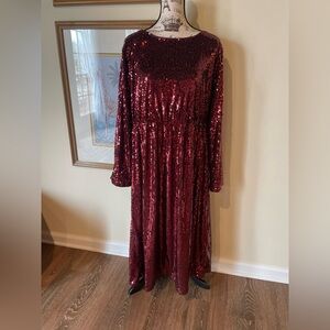 New BloomChic Red Sequin MIDI Dress ~ 18/20